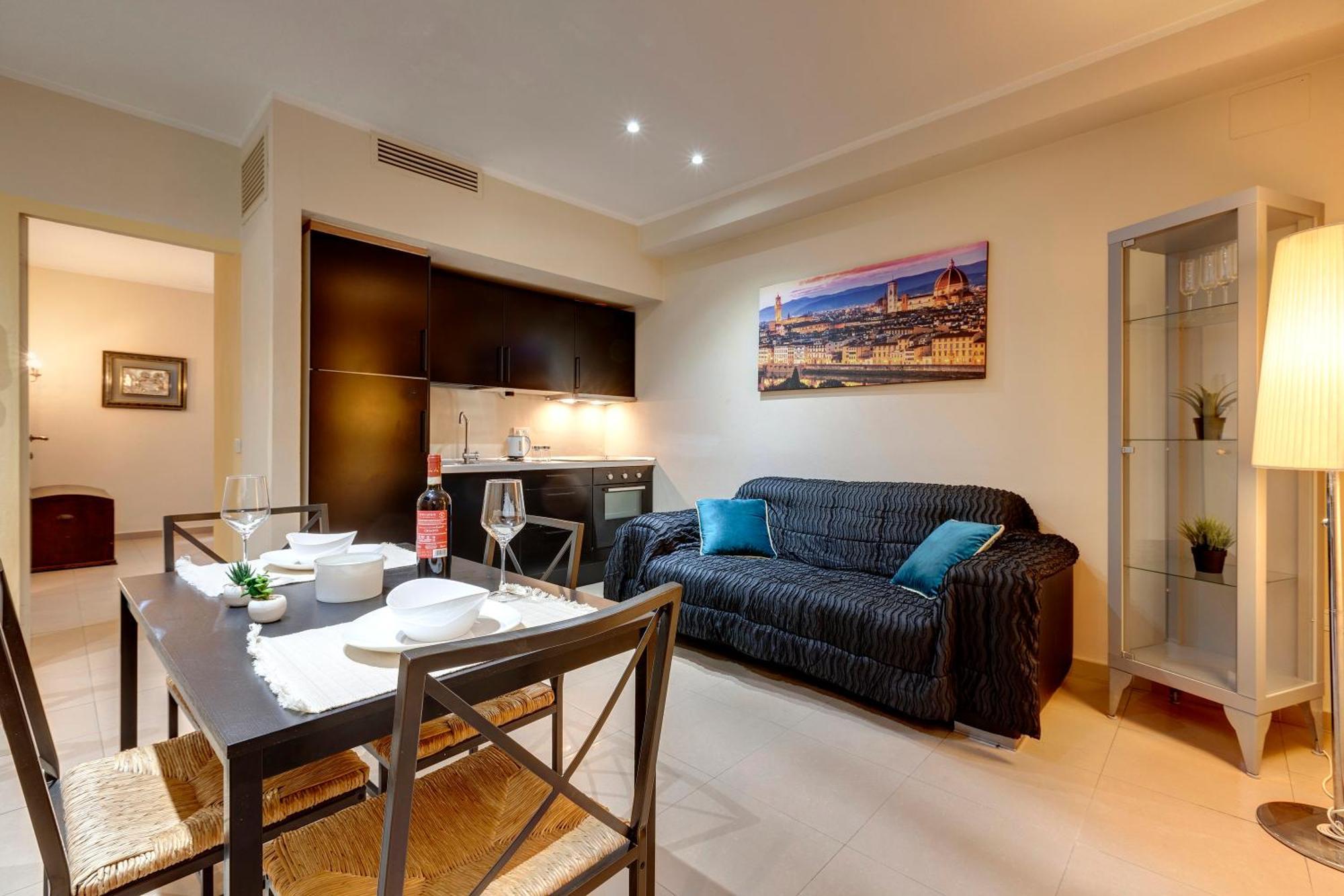 Golden House Apartment ฟลอเรนซ์ ภายนอก รูปภาพ